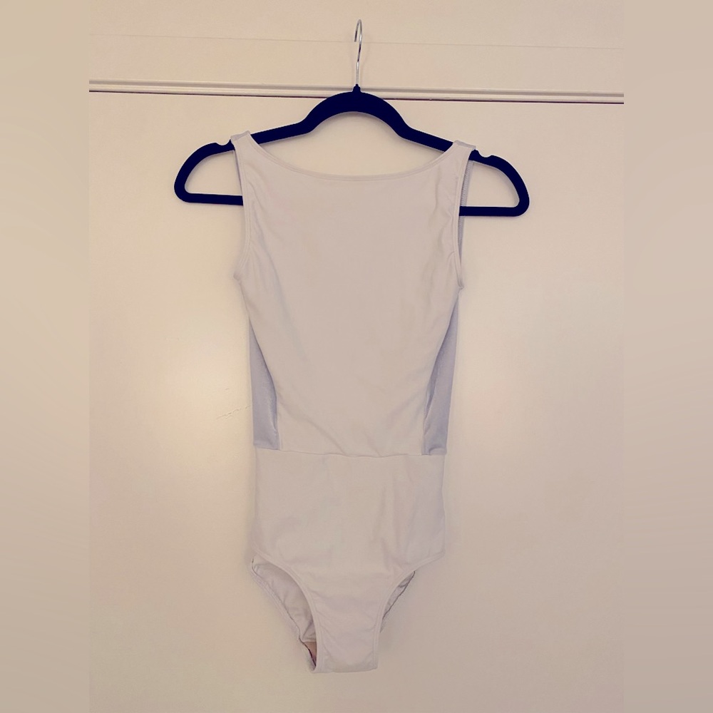 Elevé Allison Leotard White and Silver Velvet Sz M